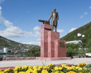 Monument en l'honneur de Zavoiko Voyage Russie - Kamtchatka - Monument en l'honneur de Zavoiko, à Petropavlovsk