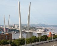 Voyage Russie Vladivostok - Pont de l'île Rousski