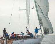 Activité Yatching sur le Golfe de Finlande à Saint Pétersbourg