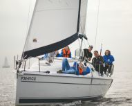 Activité Yatching sur le Golfe de Finlande à Saint Pétersbourg