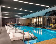 Kazan Palace by Tasigo - piscine.jpg Kazan Palace by Tasigo - piscine.jpg