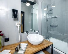 Hotel Saint-Petersbourg - Kentron Boutique Hotel