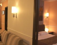 Eugene Hôtel Moscou - Eugene