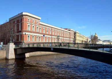 Saint-Petersbourg - Le Musée Central de la Marine de Guerre