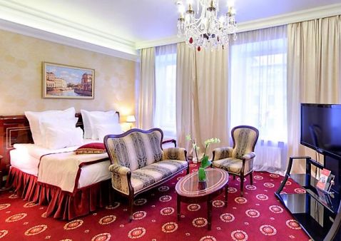 Hôtel Golden Triangle Hôtel SPB - Hôtel Golden Triangle