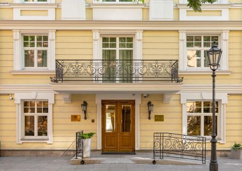 Hotel Garden Street, Saint-Pétersbourg